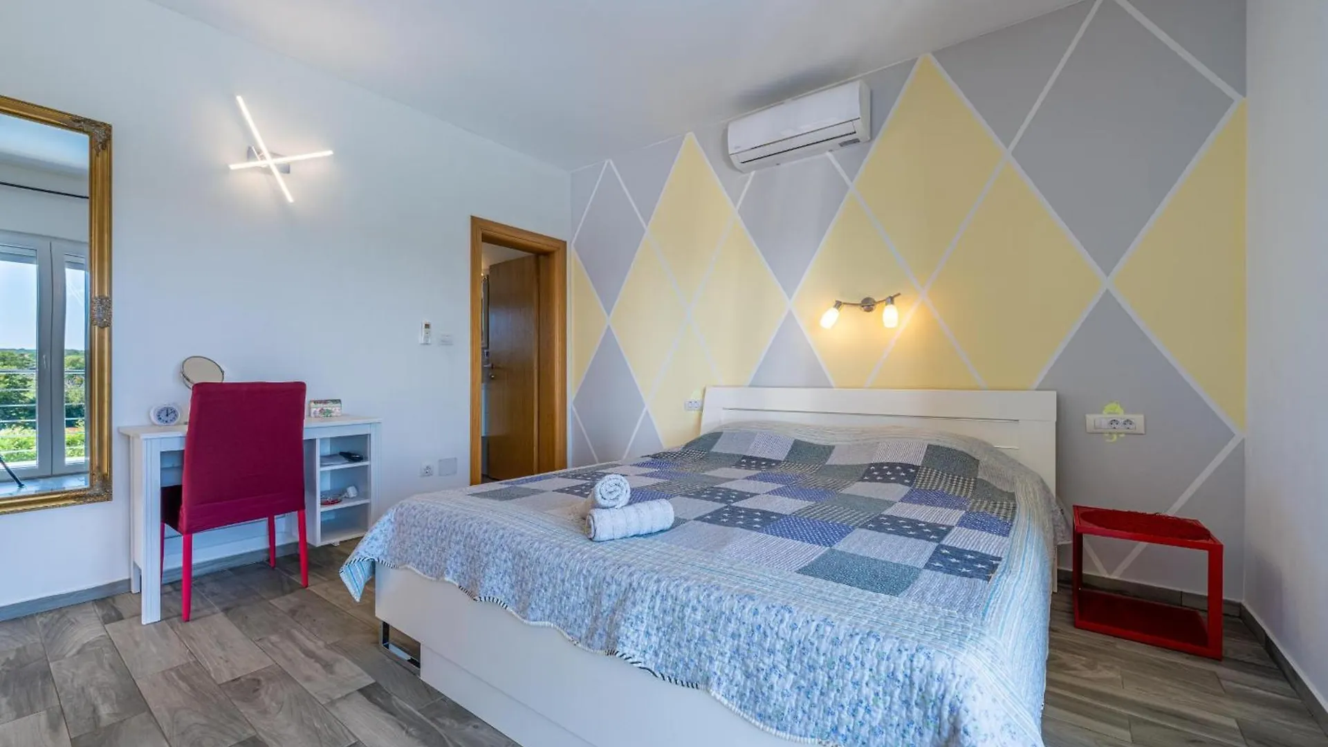 4 Bedroom Villa Renata Near Porec Kaštelir